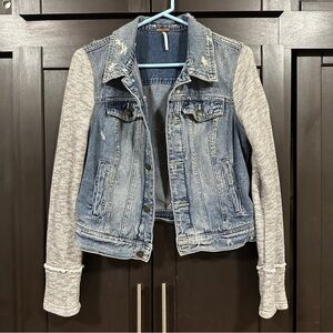 Women's Denim Jacket with Gray Knit Sleeves